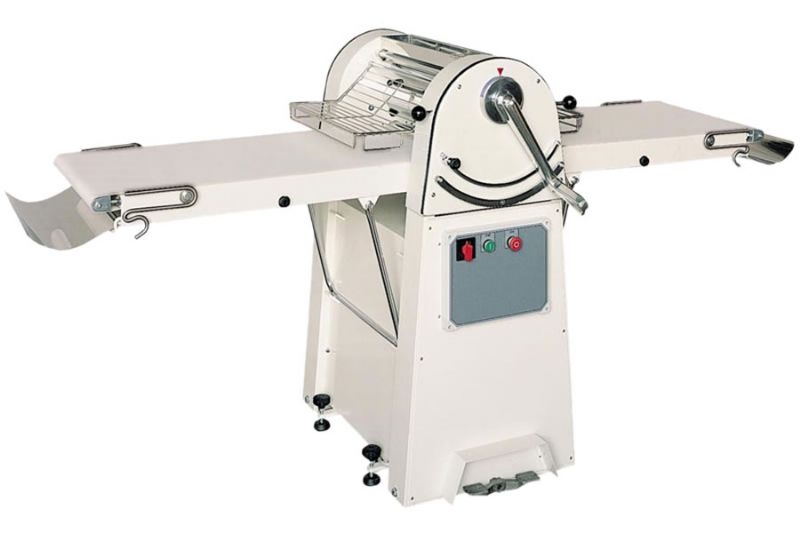 LAMINADORA DE MASAS PROFESIONAL MACPAN ITALIA MK-600